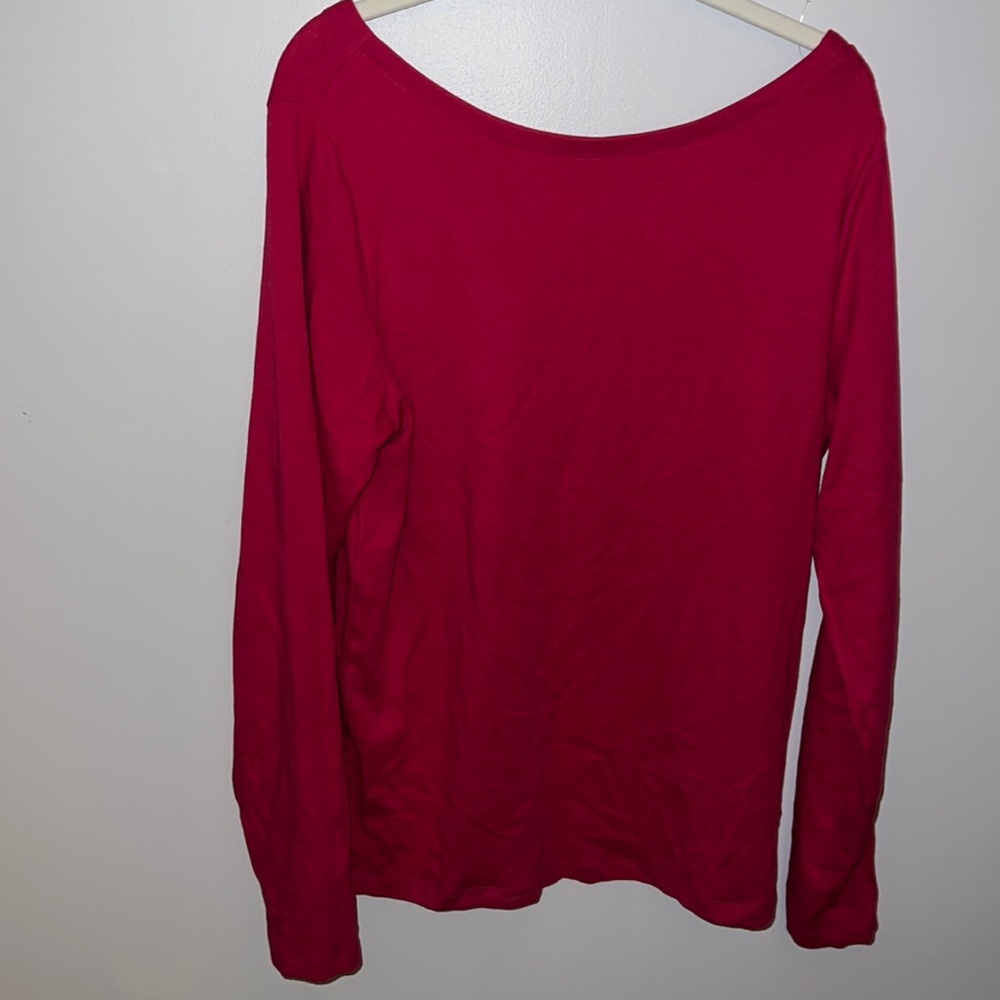 GAP Modern Tee Scoop Back